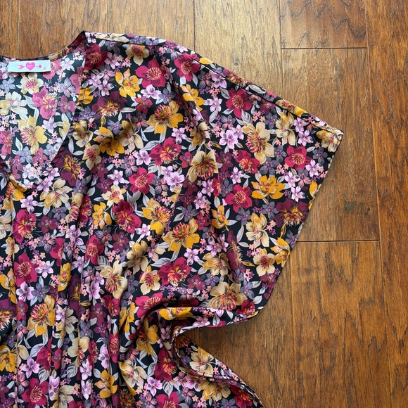 Buddy Love North Tunic | Oversized Poncho Style Top In Florals | Size S - Picture 5 of 8